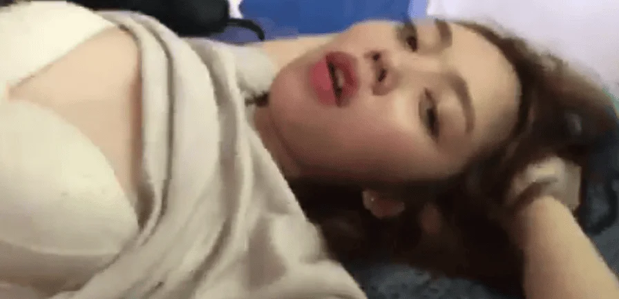 Jilbab Viral Indo Mahasiswi Cina Barang Pink